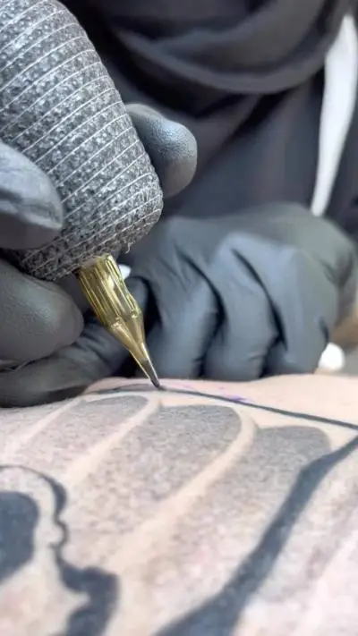 Drop - Tatouage Nantes - 