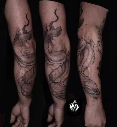 Drop - Tatouage Nantes - murene snaketattoo snake