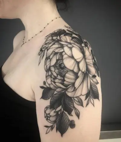 Ornela - Tatouage Nantes - tattoo nantes nantestattoo