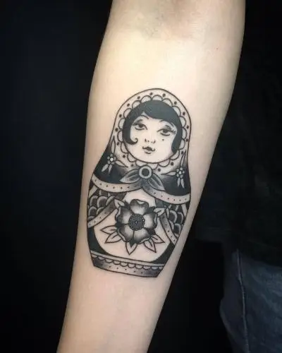 Monpierre - Tatouage Nantes - traditionalart traditionaltattoo artoftheday