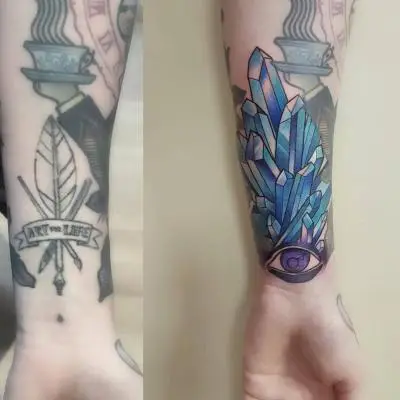 Ariane - Tatouage Nantes - lapislazuli crystals eye