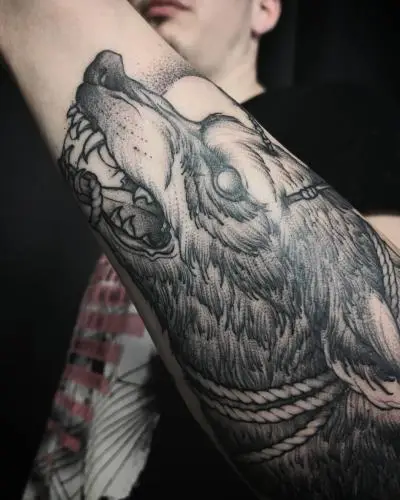 Ornela - Tatouage Nantes - tattoo animal nantes