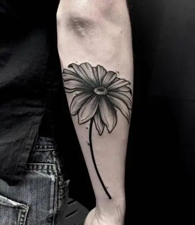 Ornela - Tatouage Nantes - tattoo ironink nantes