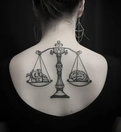 Ornela - Tatouage Nantes - tattoo ironink nantes