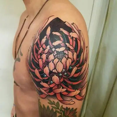 Ariane - Tatouage Nantes - chrysanthemumtattoo chrysantheme chrysantemum