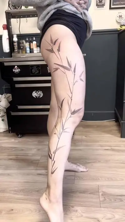 Drop - Tatouage Nantes - freehand freehandtattoo legtattoo