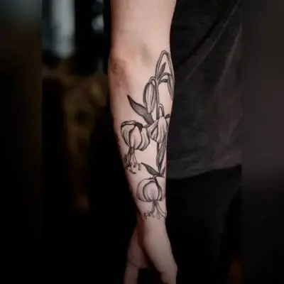 Ornela - Tatouage Nantes - tattoo tattooartist dotworktattoo