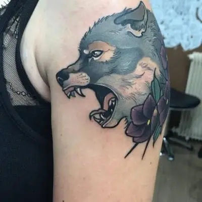 Ariane - Tatouage Nantes - Wolf wolftattoo neotraditionaltattoo