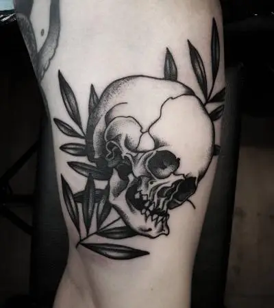 Monpierre - Tatouage Nantes - engraving engravingtattoo inkedgirls