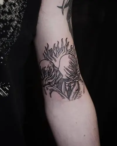 Monpierre - Tatouage Nantes - engraver engraverstattoo medievalart