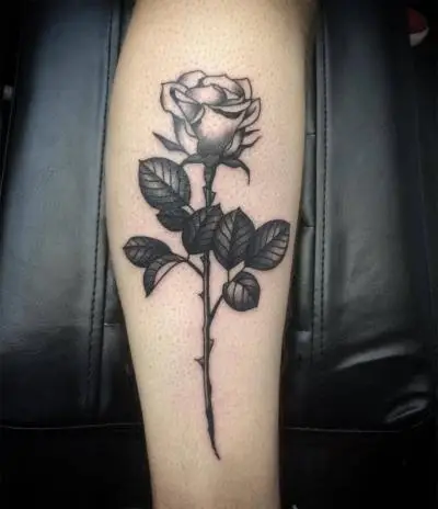 Monpierre - Tatouage Nantes - traditionaltattoo blackworktattoo blackworkerssubmission