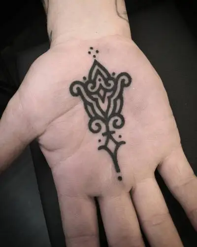 Ornela - Tatouage Nantes - tattoo nantes nantestattoo