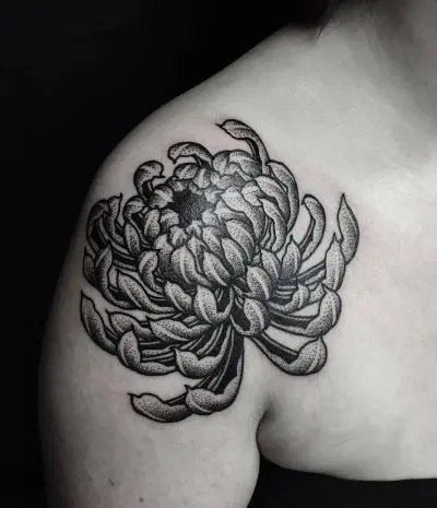 Ornela - Tatouage Nantes - tattoo ironink nantes