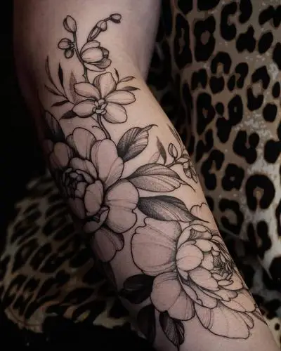 Ornela - Tatouage Nantes - tattoo tattooartist nantes