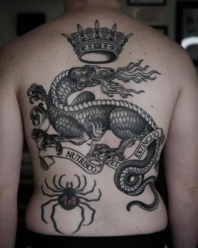 Monpierre - Tatouage Nantes - engravingtattoo backpiecetattoo blackwork