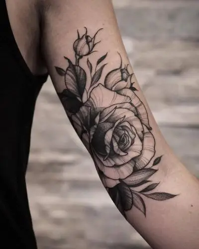 Ornela - Tatouage Nantes - blastovertattoo blastover nantes