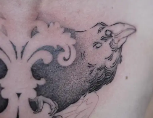 Drop - Tatouage Nantes - crow crowtattoo ornamentaltattoo