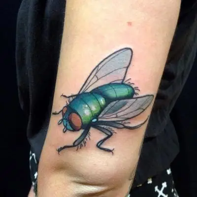 Ariane - Tatouage Nantes - fly insect shitfly