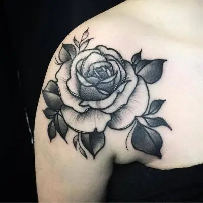 Ornela - Tatouage Nantes - tattoo ironink nantes