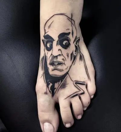 Ornela - Tatouage Nantes - tattoo nosferatu nosferatutattoo