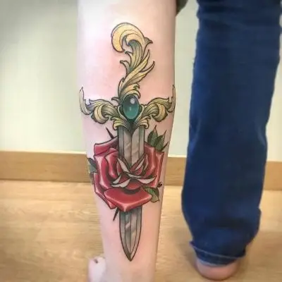 Ariane - Tatouage Nantes - dagger baroque daggertattoo