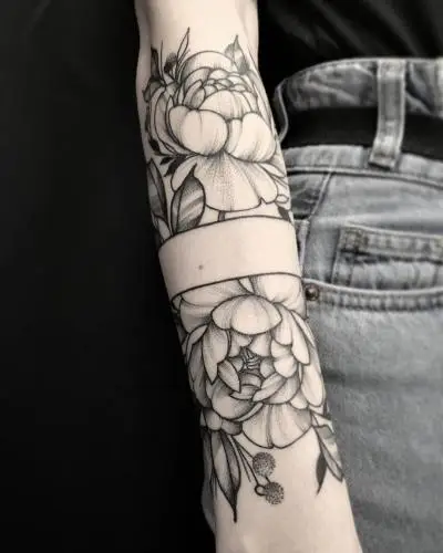 Ornela - Tatouage Nantes - tattoo ironink nantes