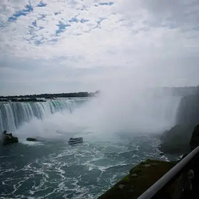 Ornela - Tatouage Nantes - canada america niagarafalls