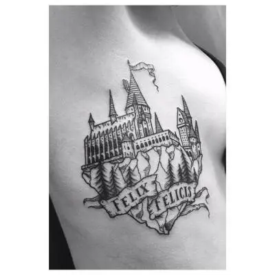 Ornela - Tatouage Nantes - tattoo nantes nantestattoo