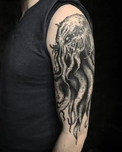 Ornela - Tatouage Nantes - tattoo nantes naoned