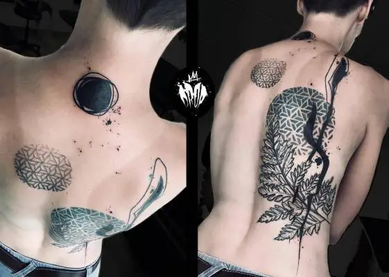 Drop - Tatouage Nantes - villedenantes ironinktattoo backpiece