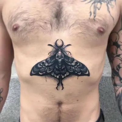 Ariane - Tatouage Nantes - moth blackandgrey tattoooftheday