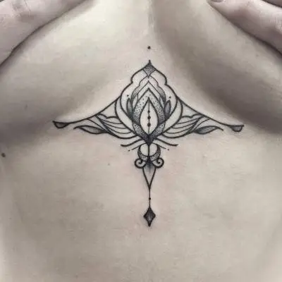 Ornela - Tatouage Nantes - ironink nantes nantestattoo