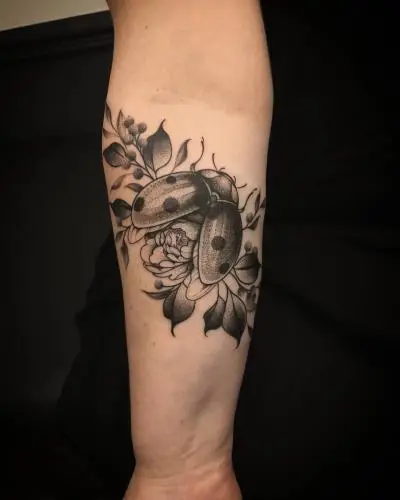 Ornela - Tatouage Nantes - tattoo nantes nantestattoo