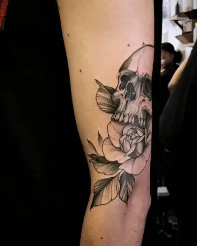 Ornela - Tatouage Nantes - tattoo nantes nantestattoo