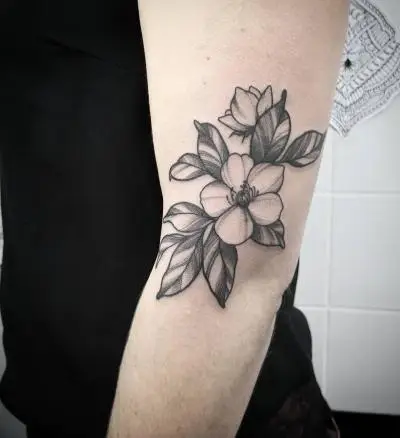 Ornela - Tatouage Nantes - tattoo nantes nantestattoo